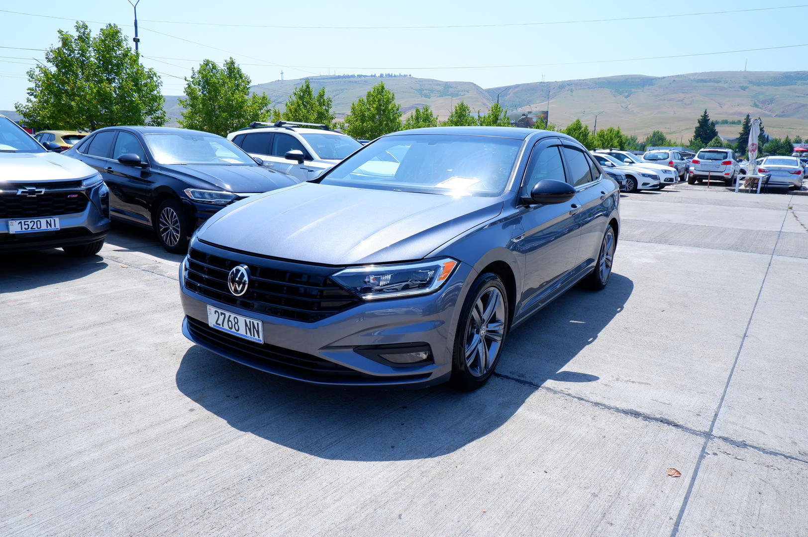 Volkswagen Jetta 2021 — photo 2