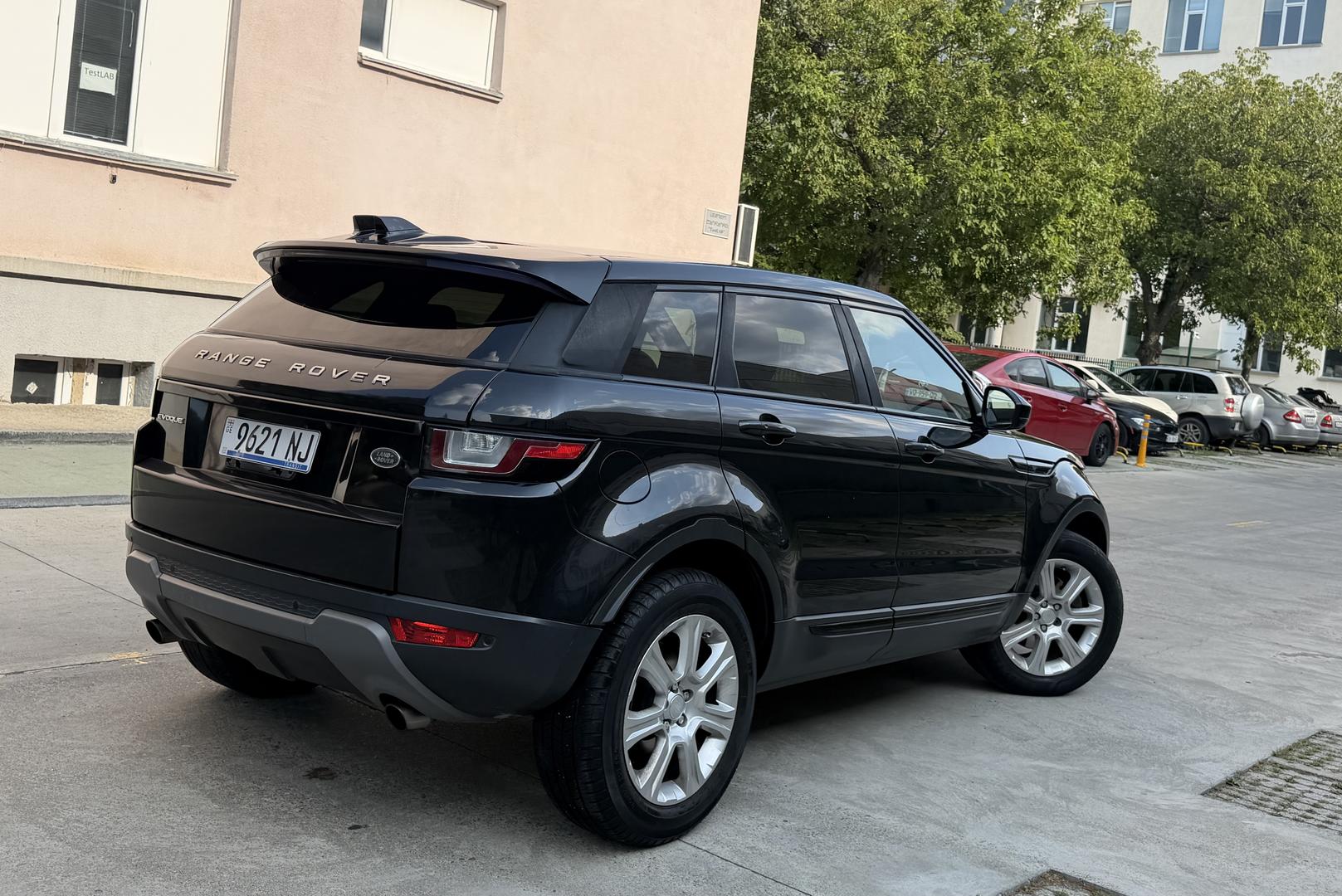 Land Rover Range Rover Evoque 2016 — photo 2