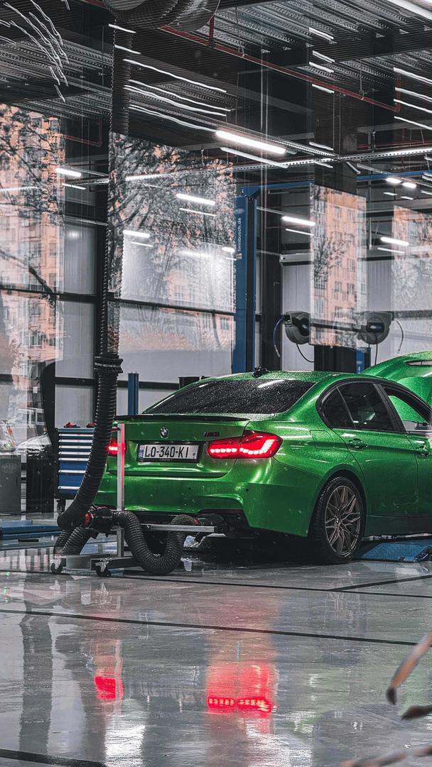 BMW 328 2015 — photo 2