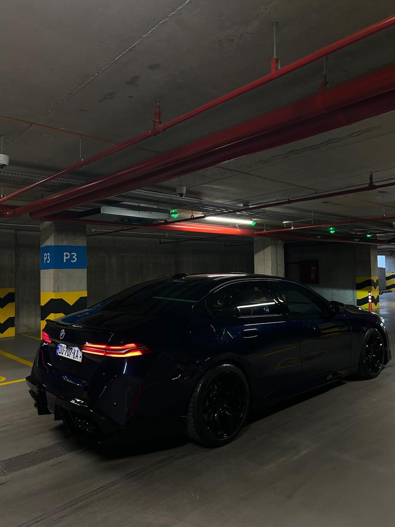 BMW 530