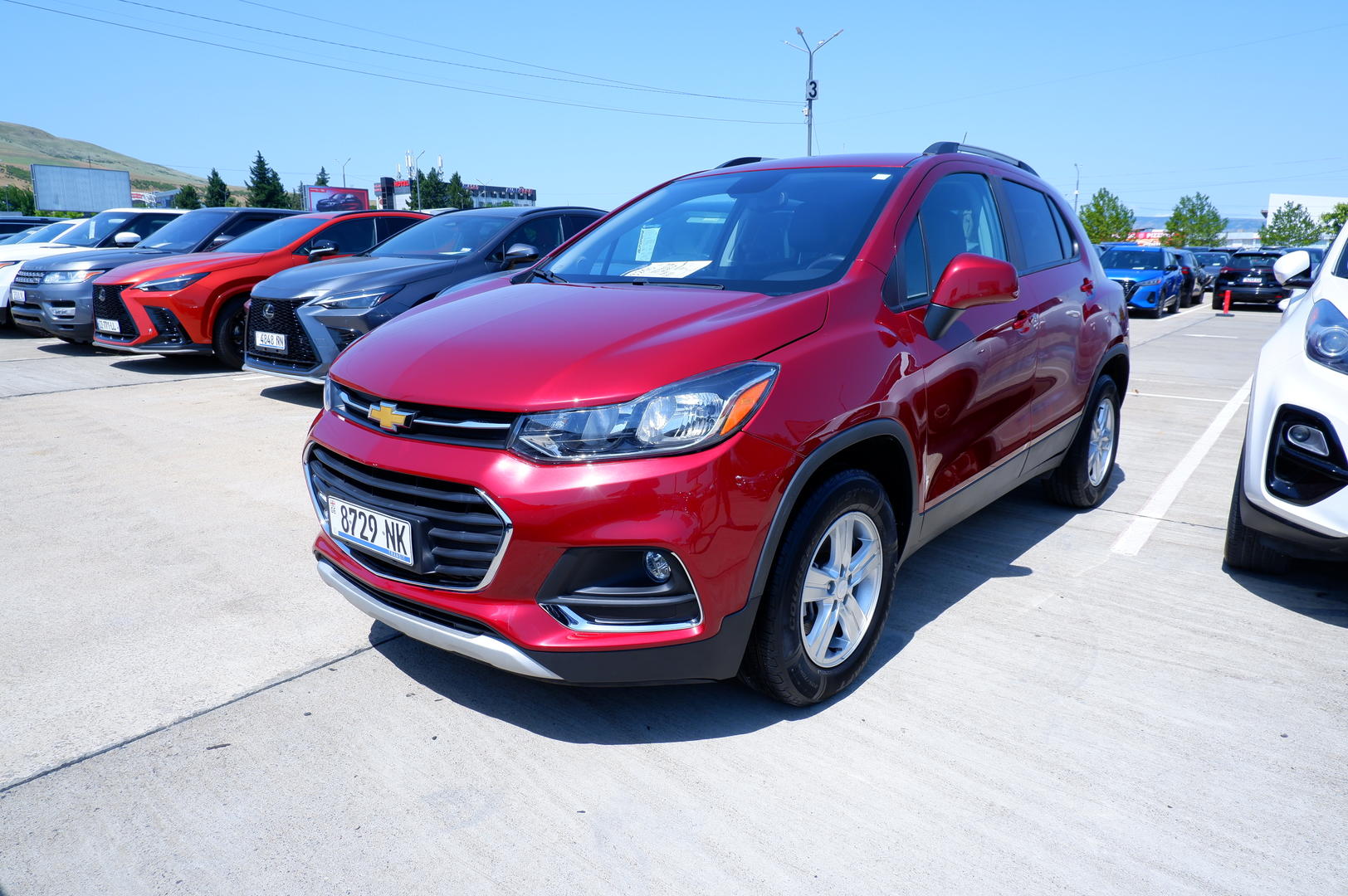 Chevrolet Trax 2022 — photo 2