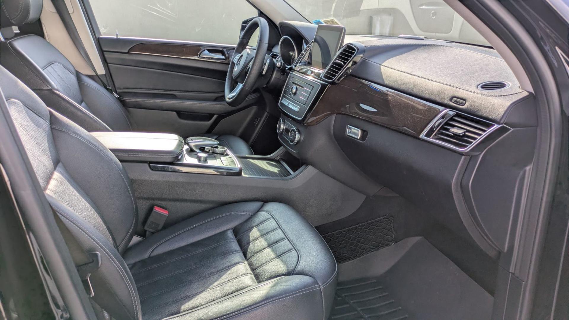 Mercedes-Benz GLS 450