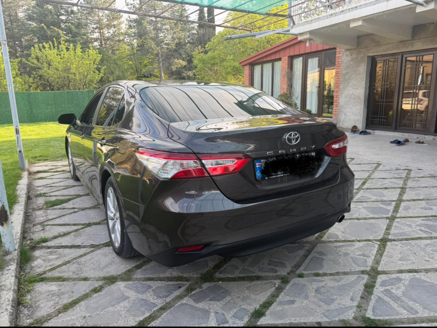 Toyota Camry 2027 — photo 2