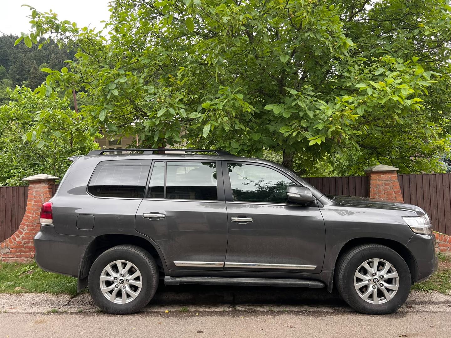 Toyota Land Cruiser 200 2019 — photo 2