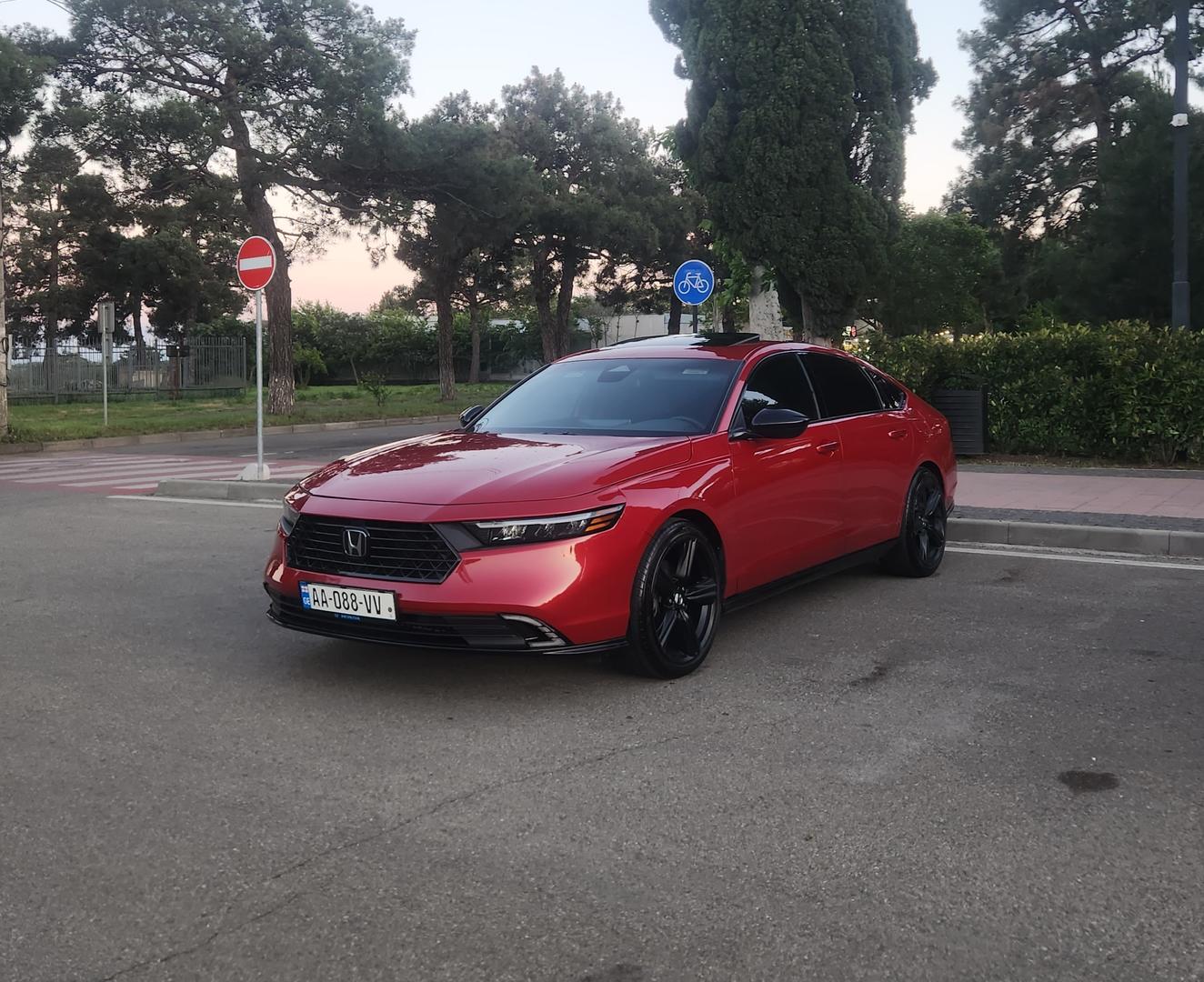 Honda Accord 2023 — photo 2