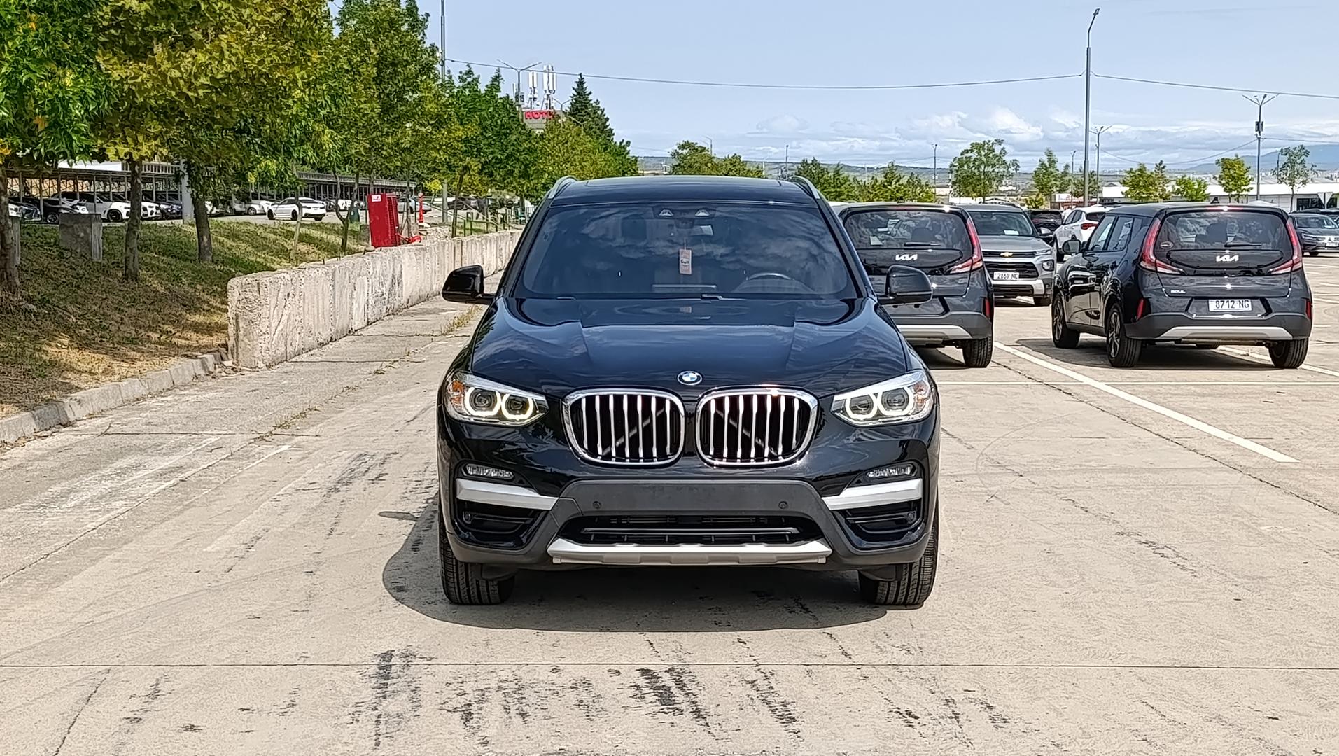 BMW X3 2020 — photo 2