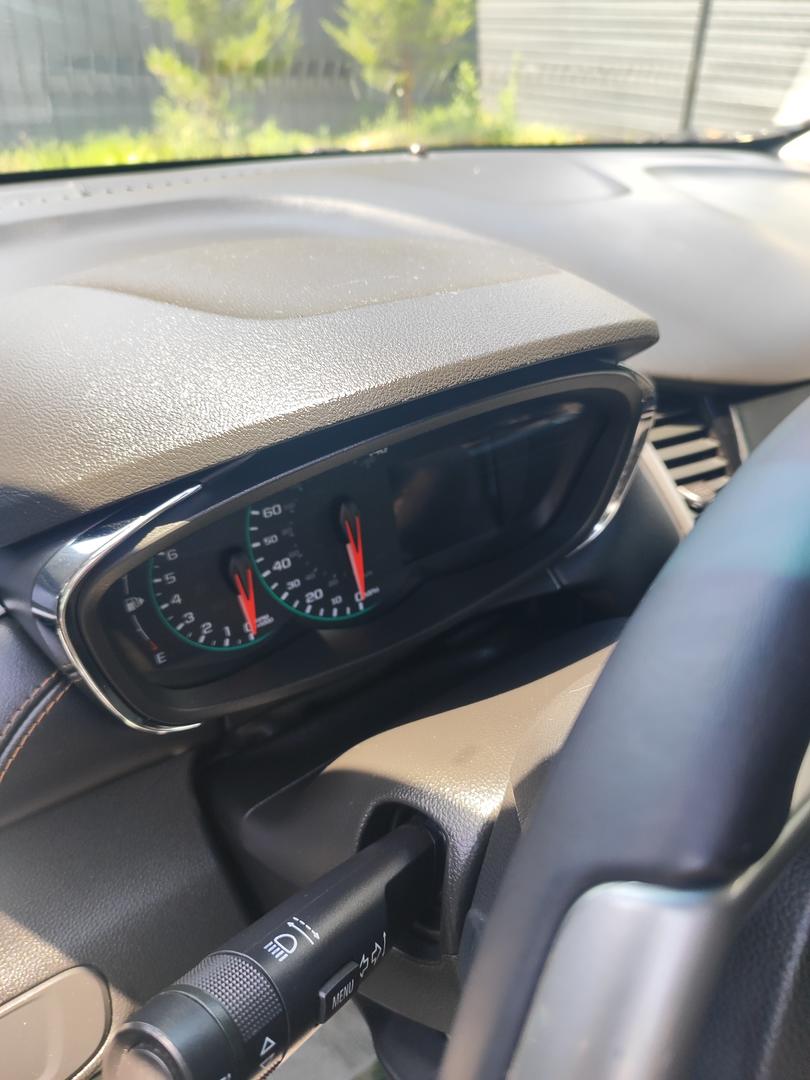 Chevrolet Trax 2022 — photo 2
