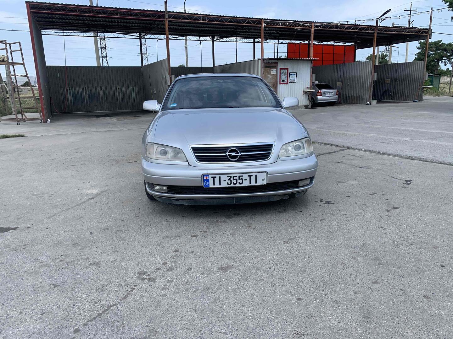 Opel Omega