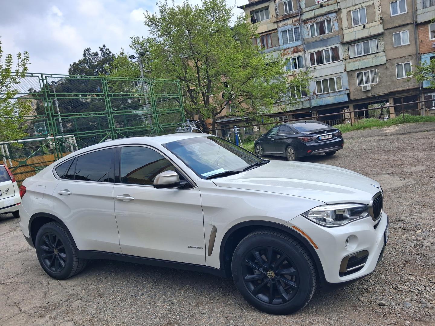 BMW X6