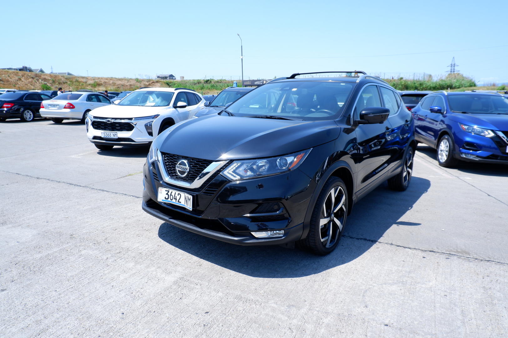 Nissan Rogue 2022 — photo 2