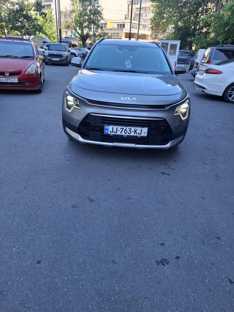 Kia Niro 2023 — photo 2