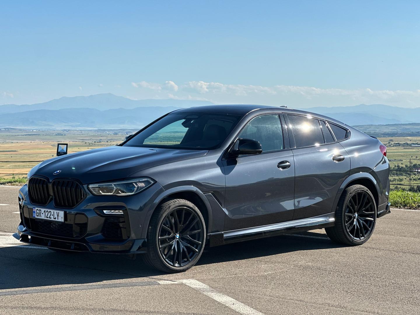 BMW X6 2021 — photo 2