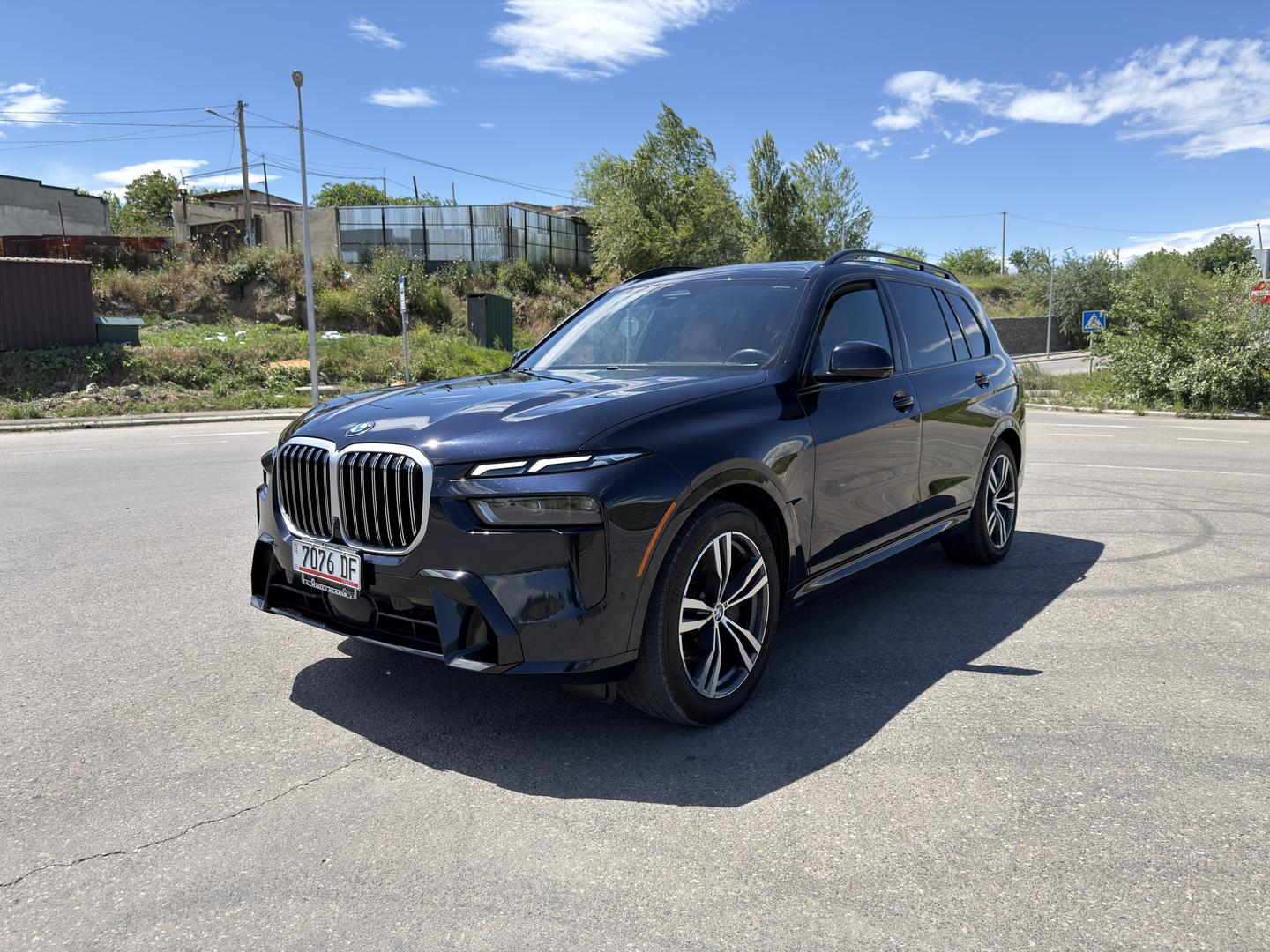 BMW X7