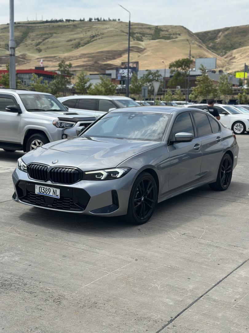 BMW 330