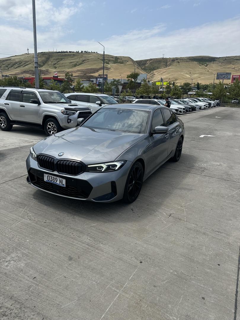 BMW 330 2024 — photo 2