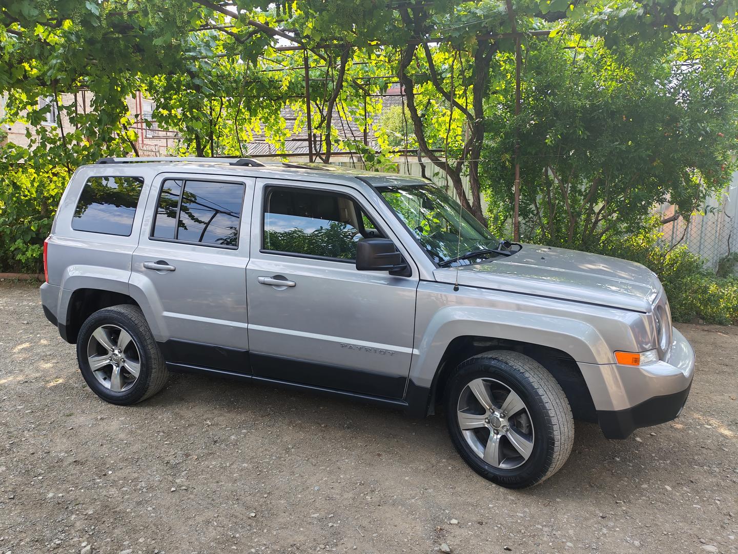 Jeep Patriot 2016 — photo 2