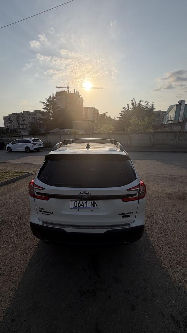 Subaru Ascent 2023 — photo 2