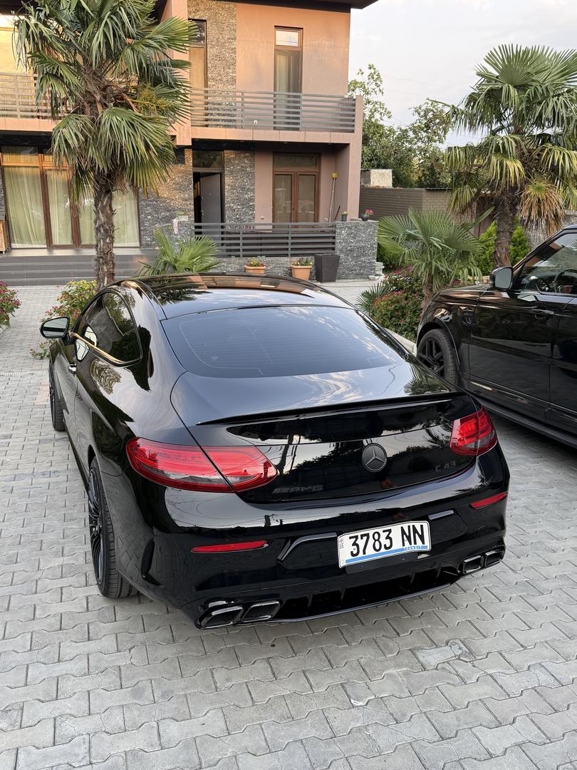 Mercedes-Benz C 43 AMG 2017 — photo 2