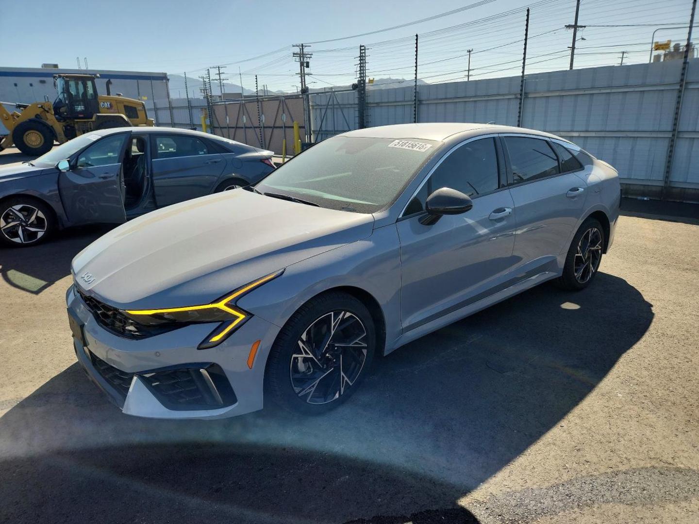 Kia K5 2025 — photo 2