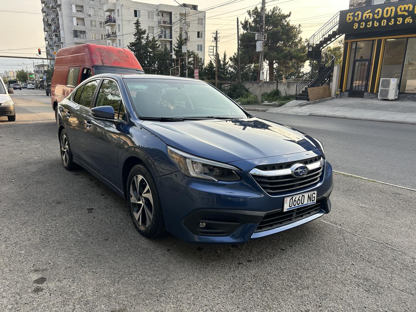 Subaru Legacy 2020 — photo 2
