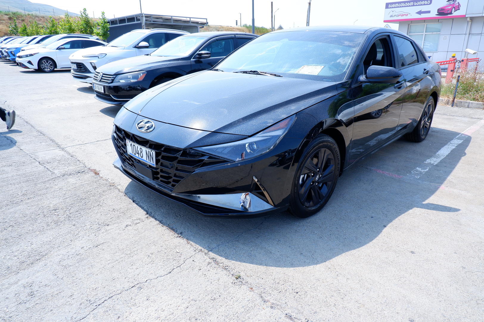 Hyundai Elantra 2022 — photo 2