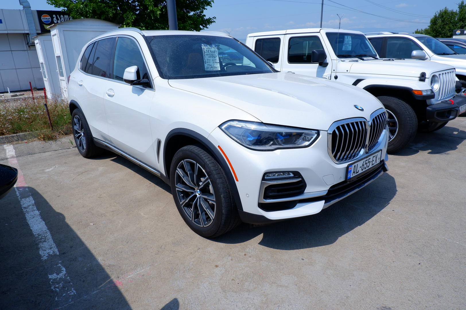 BMW X5 2019 — photo 2
