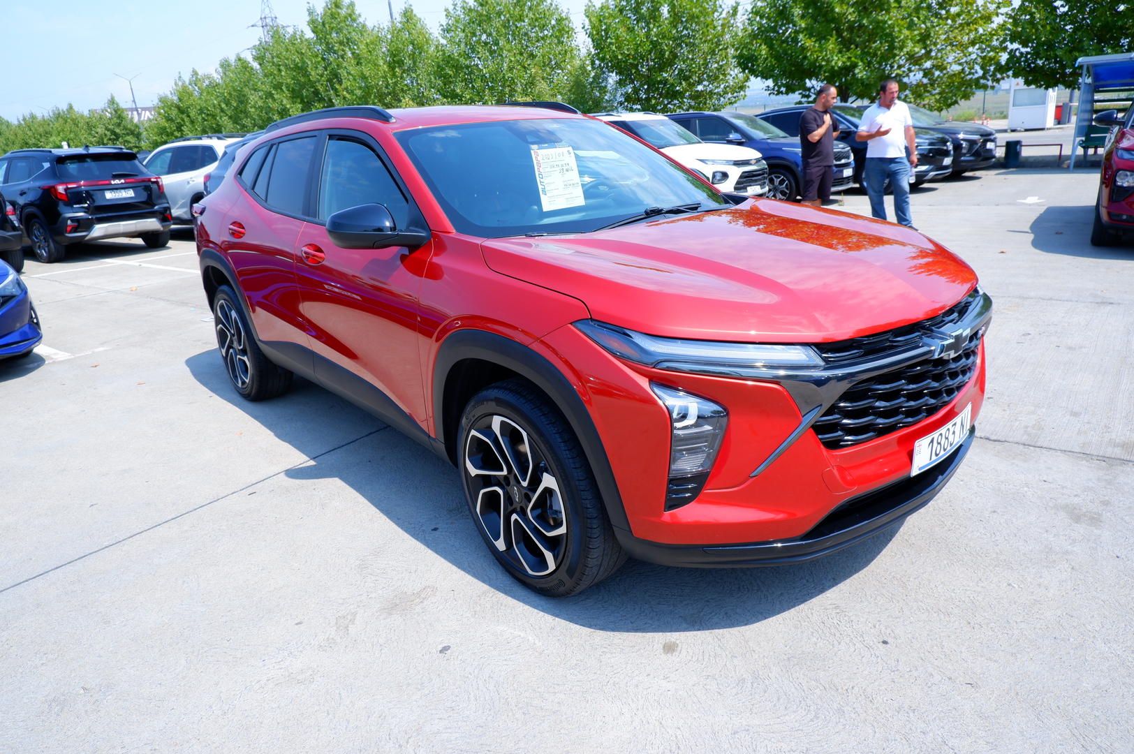 Chevrolet Trax 2023 — photo 2