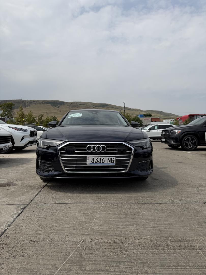 Audi A6 2023 — photo 2