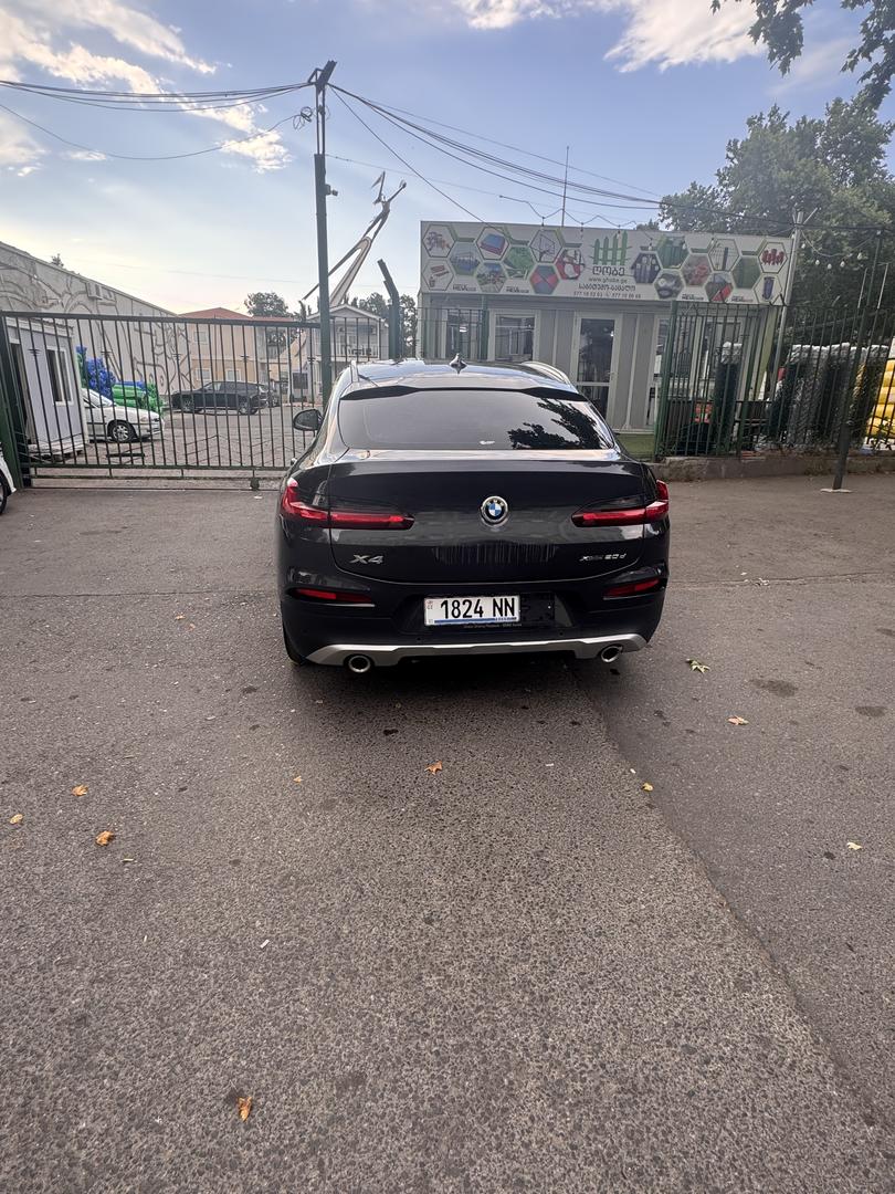 BMW X4 2021 — photo 2