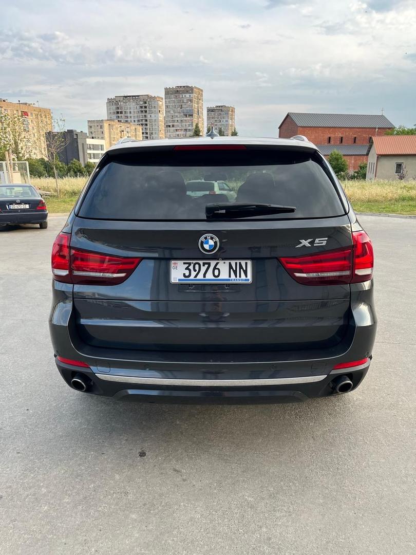 BMW X5 2014 — photo 2