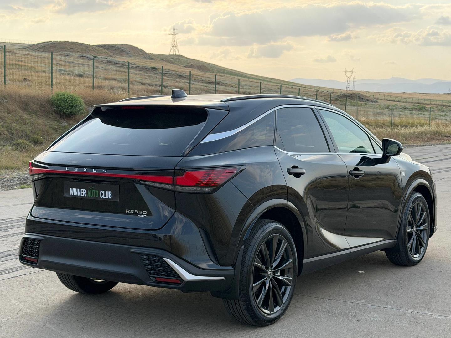 Lexus RX 350 2026 — photo 2