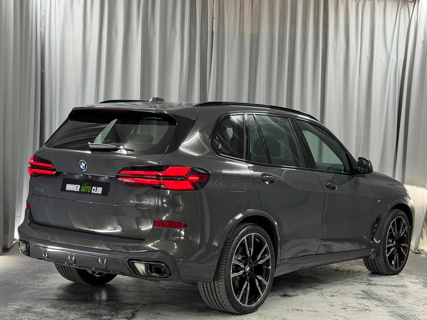 BMW X5 2025 — photo 2