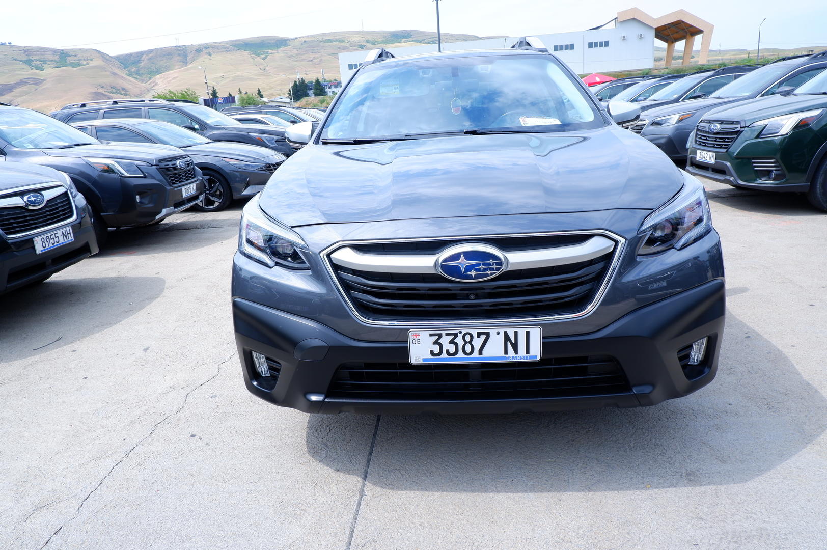 Subaru Outback 2020 — photo 2
