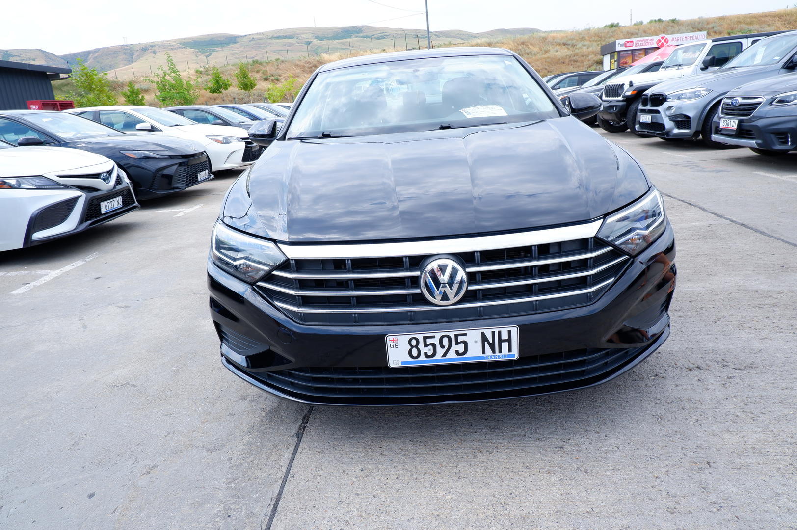 Volkswagen Jetta 2021 — photo 2