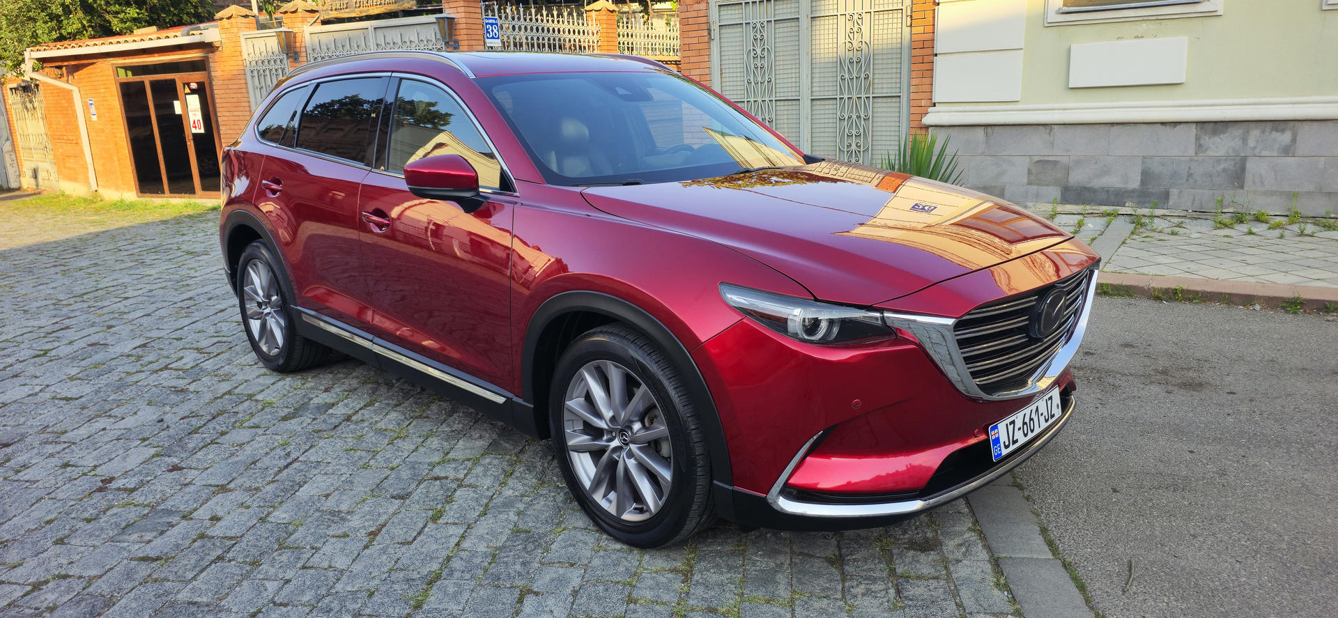 Mazda CX-9