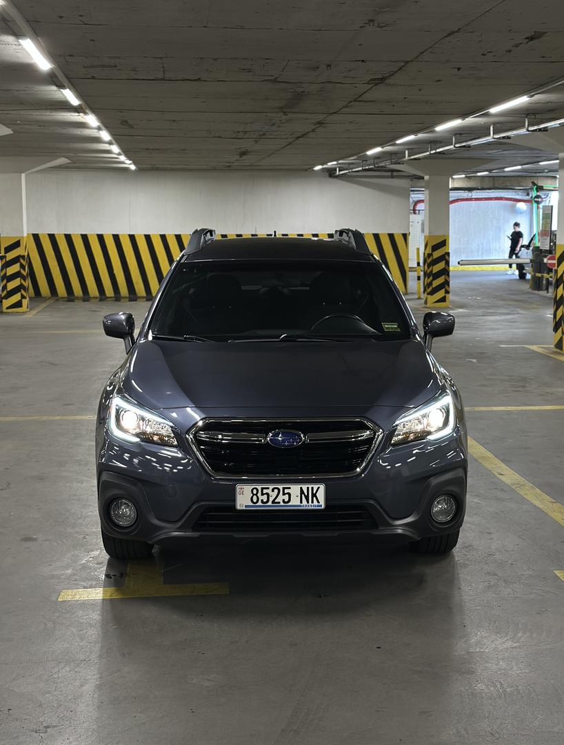 Subaru Outback 2017 — photo 2
