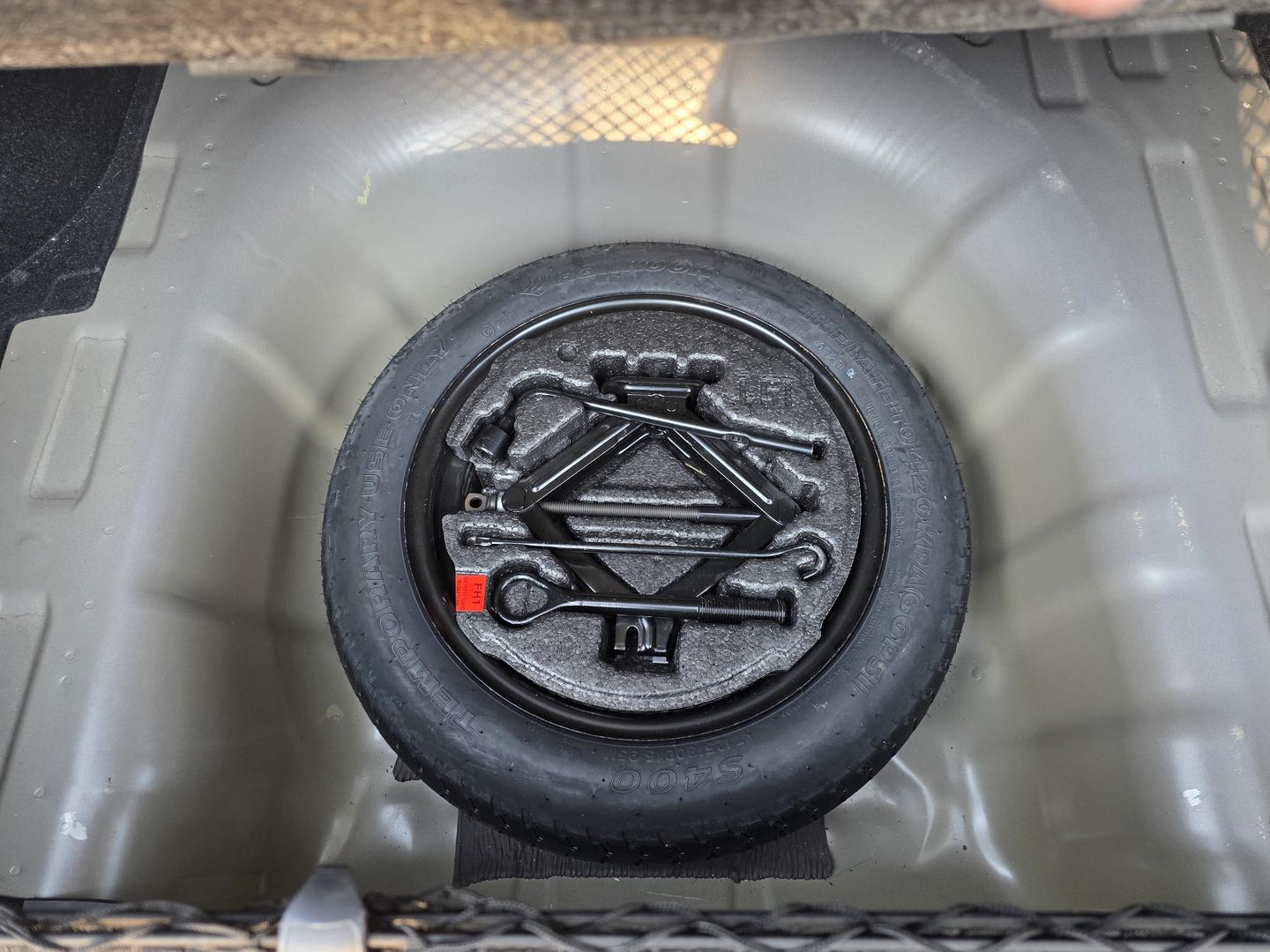 Hyundai Elantra 2023 — photo 2