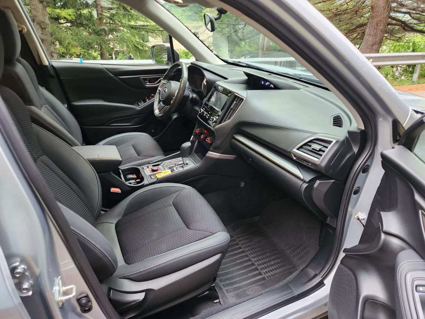 Subaru Forester 2021 — photo 2