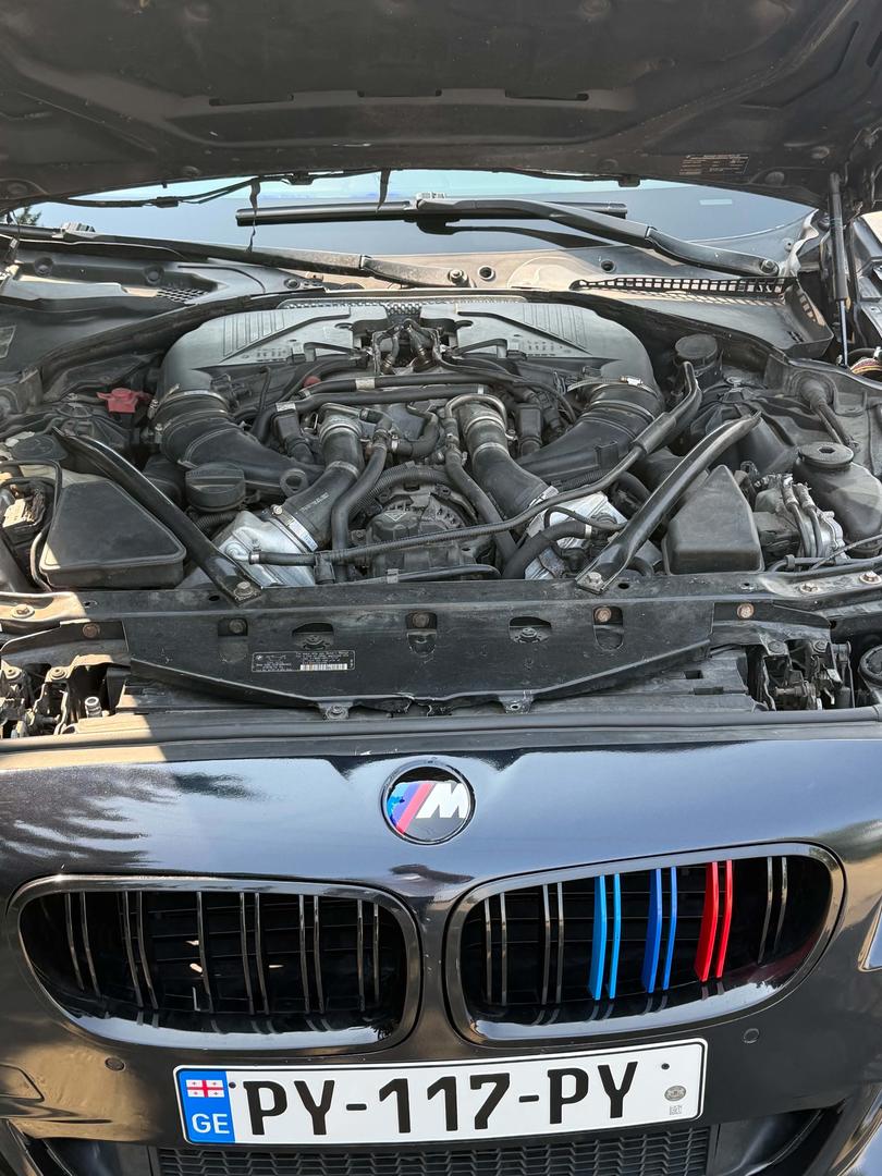 BMW 550