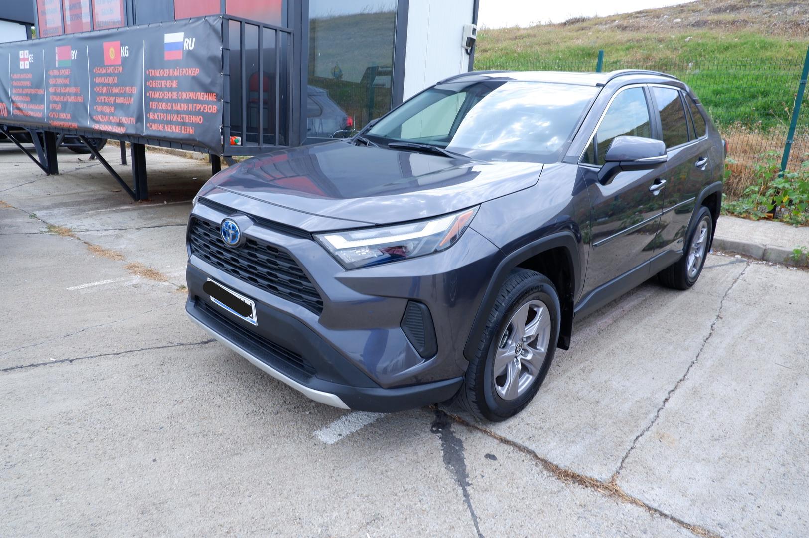 Toyota RAV4 2024 — photo 2