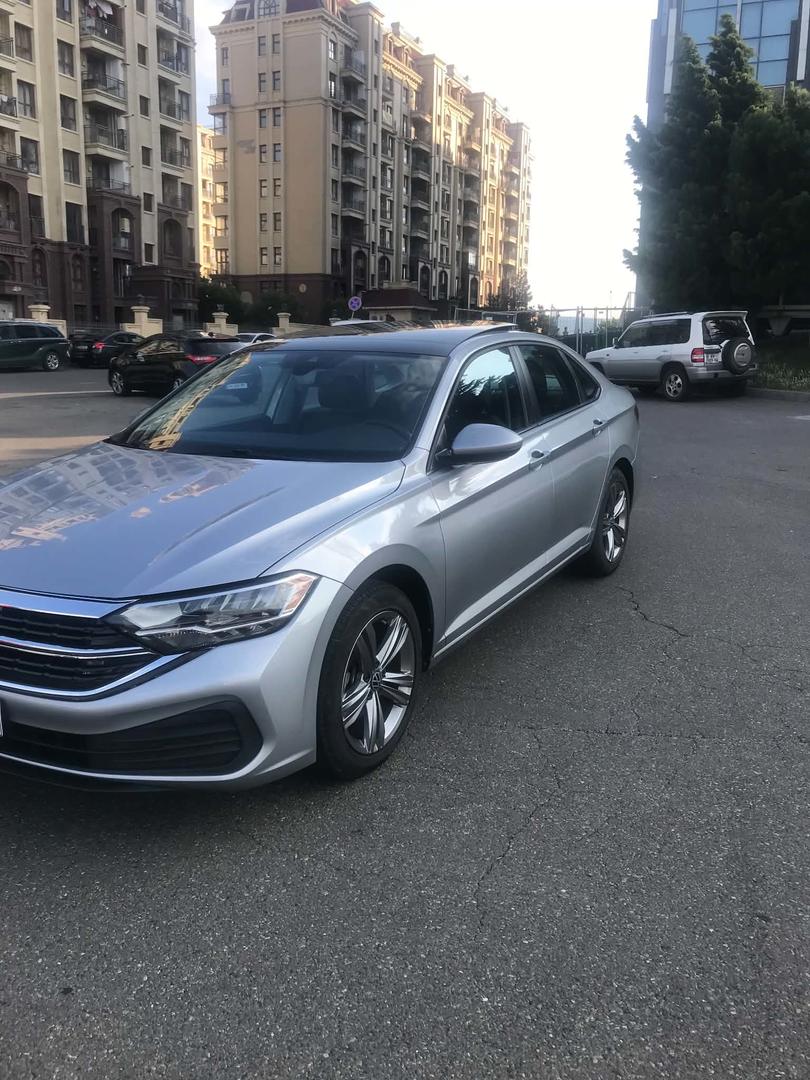Volkswagen Jetta 2022 — photo 2