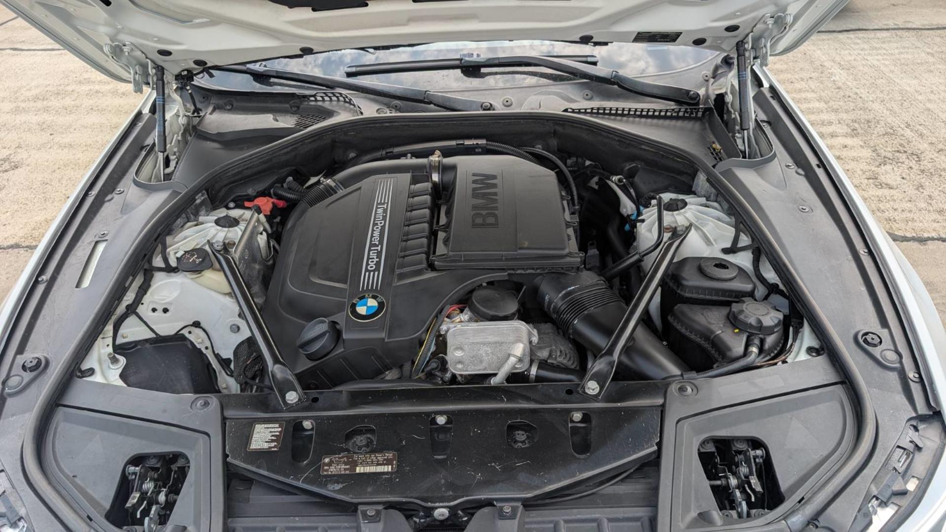 BMW 535 2014 — photo 2
