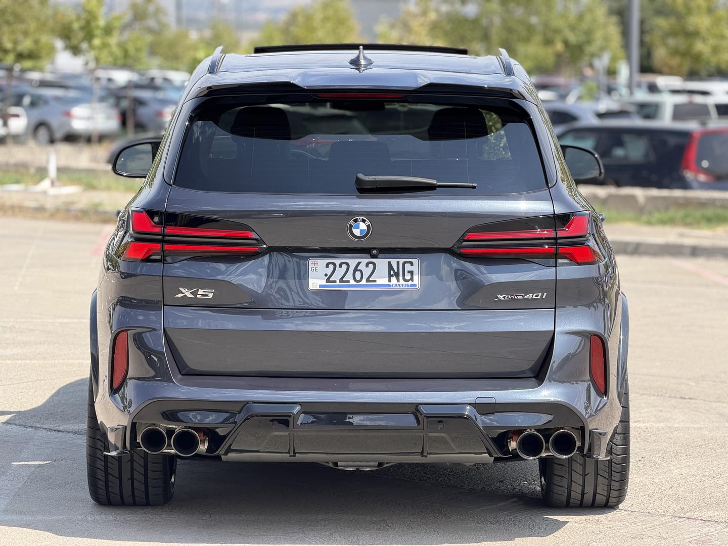 BMW X5 2019 — photo 2