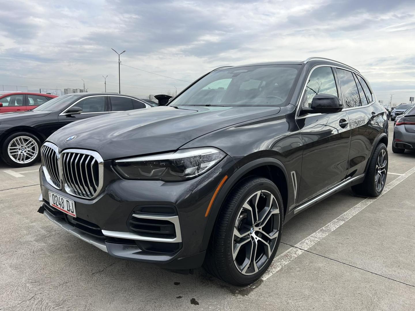 BMW X5 M 2023 — photo 2