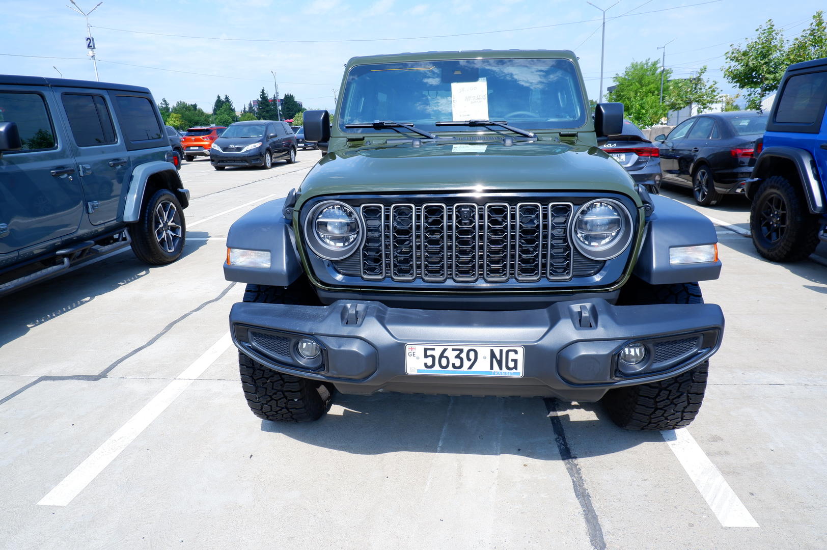 Jeep Wrangler 2024 — photo 2
