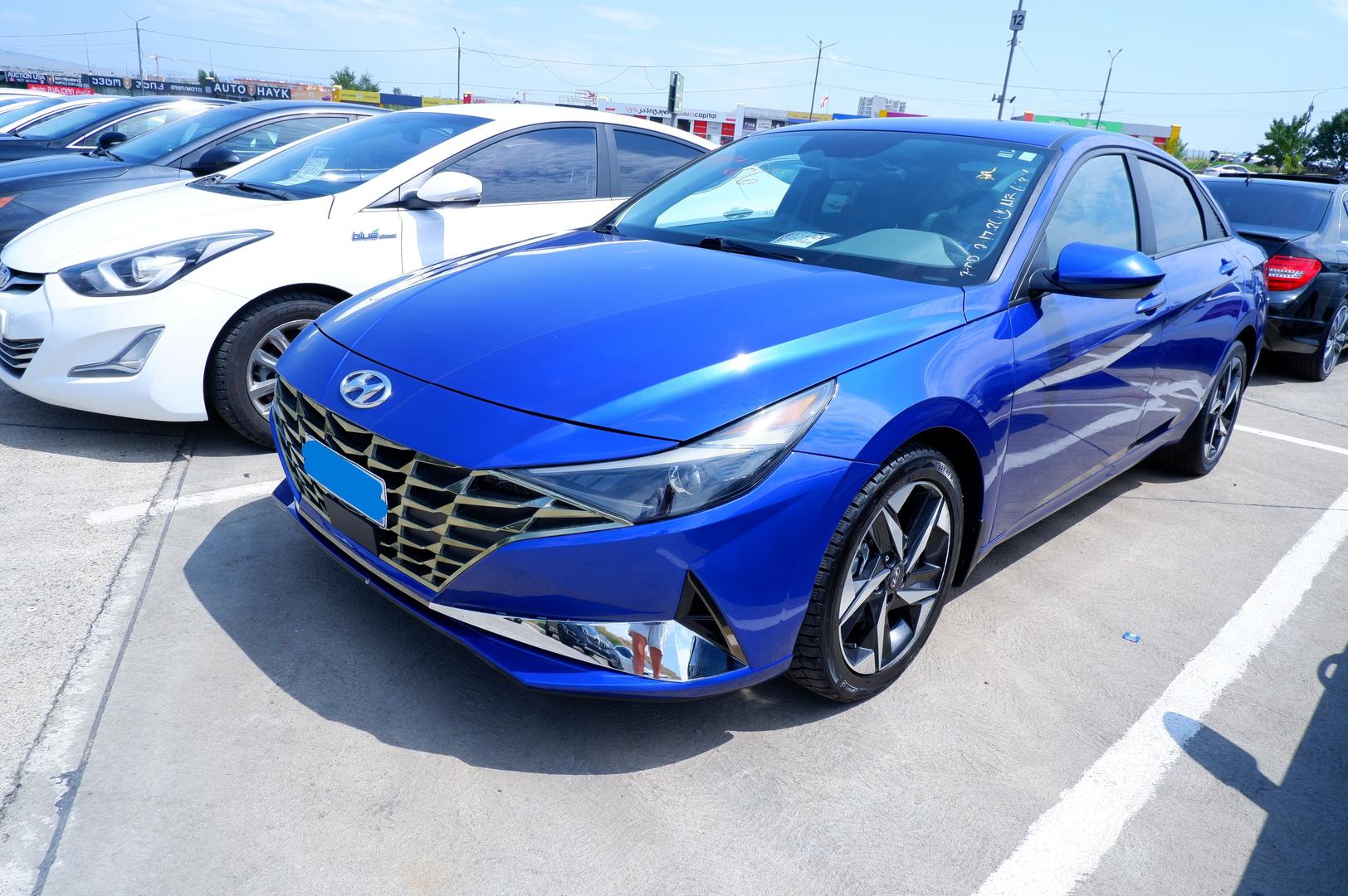 Hyundai Elantra 2022 — photo 2