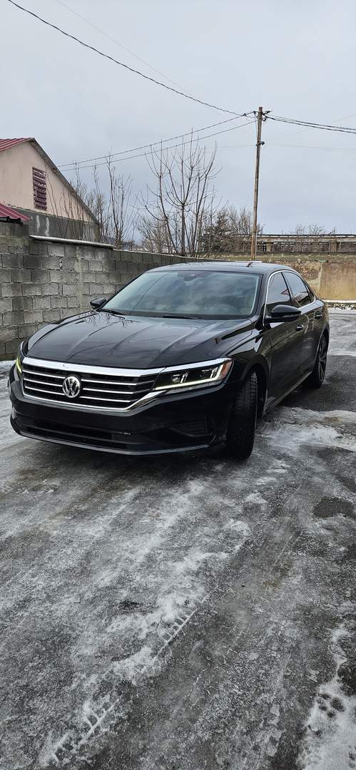 Volkswagen Passat 2020 — photo 2