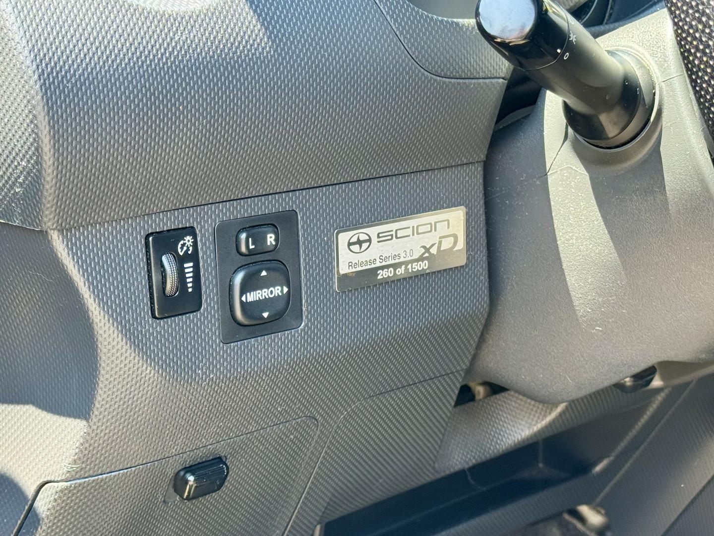 Scion xD 2010 — photo 2