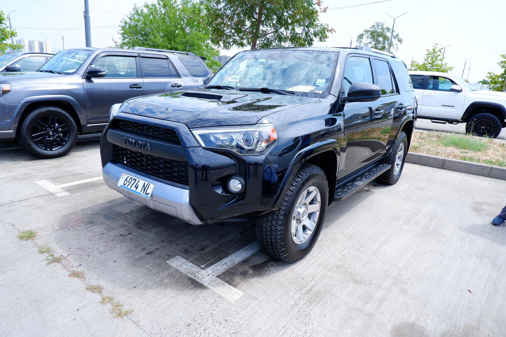 Toyota 4Runner 2016 — photo 2