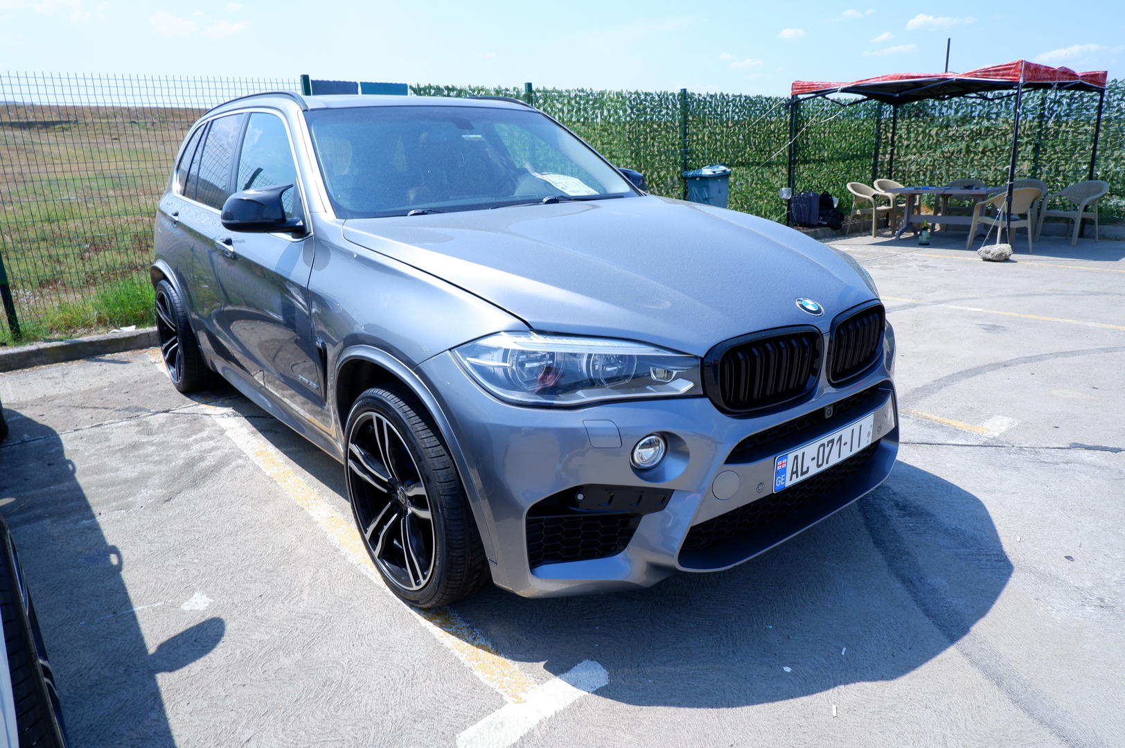 BMW X5 2015 — photo 2